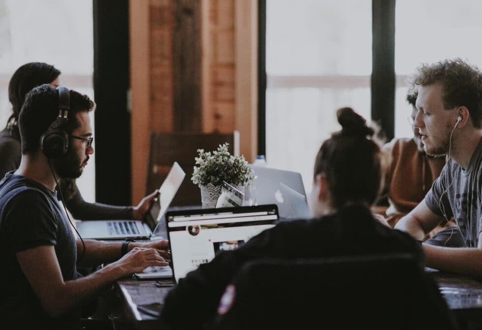 A Beginner’s Guide to Agile vs Waterfall: Which One is Right for You?
